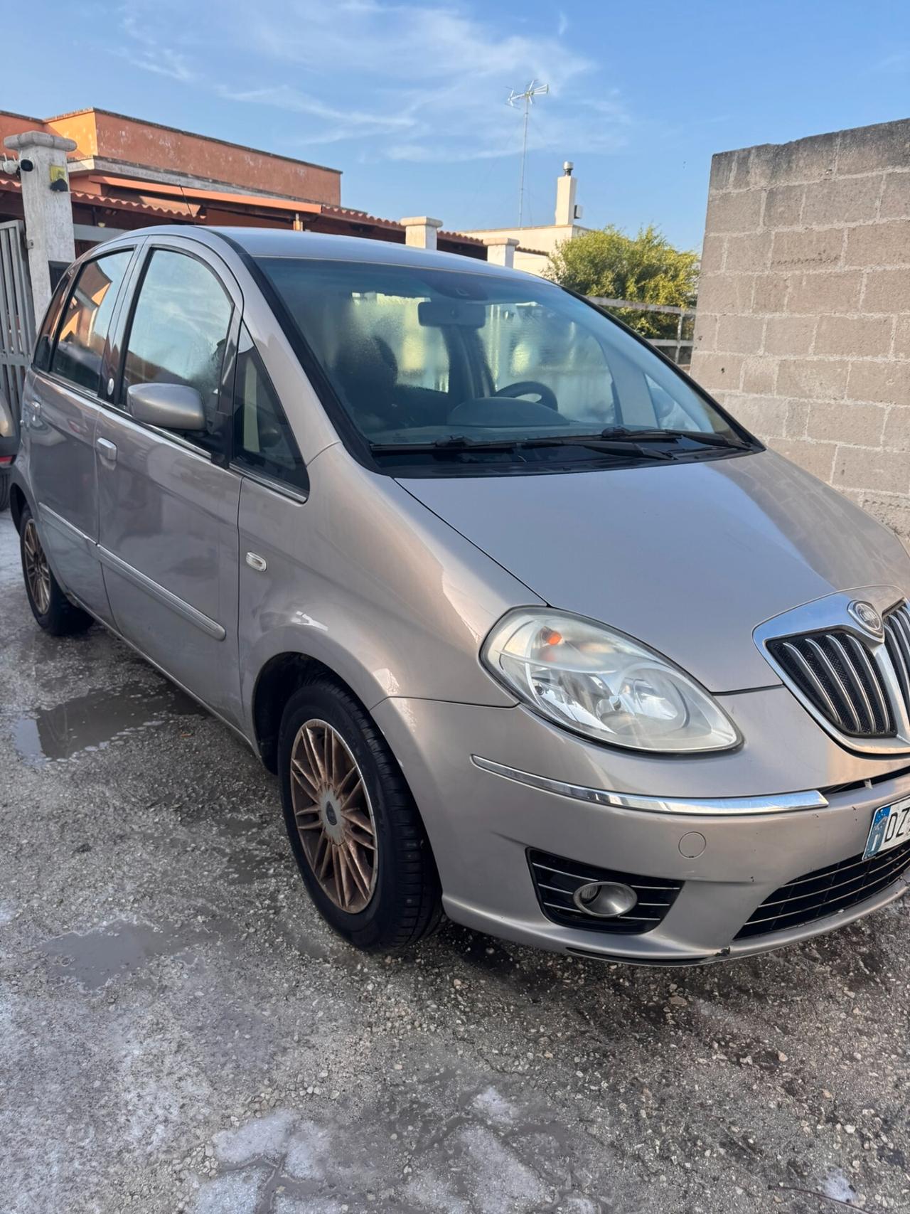 Lancia MUSA 1.4 Oro Ecochic GPL