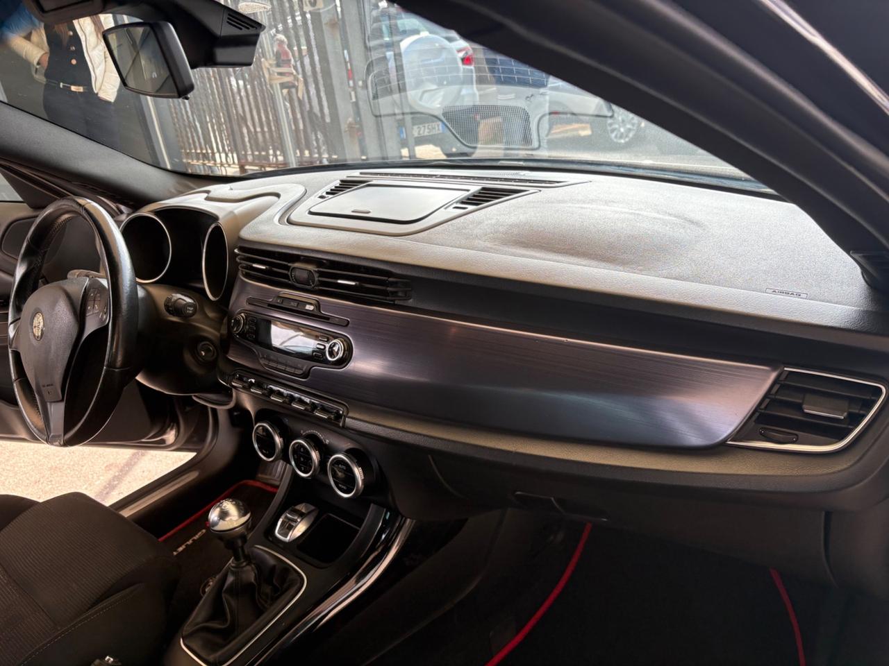 Alfa Romeo Giulietta 2.0 JTDm-2 140 CV Exclusive