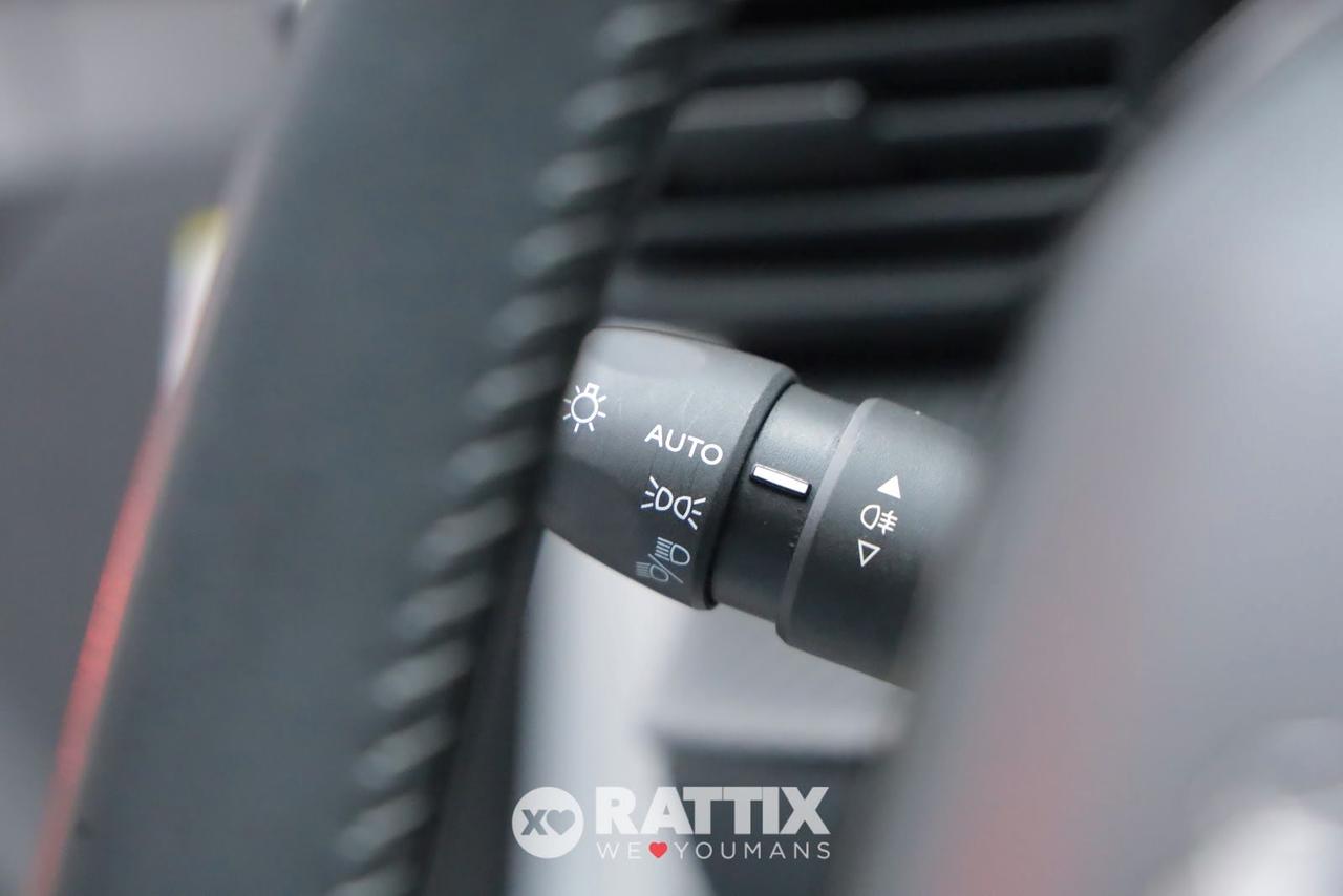 Peugeot e-208 motore elettrico 100kW Active Pack