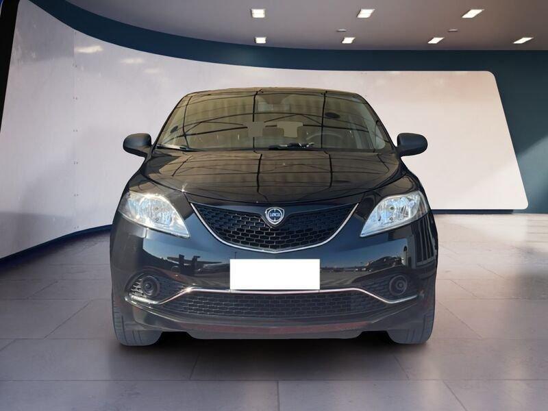 Lancia Ypsilon 1.2 69cv Platinum