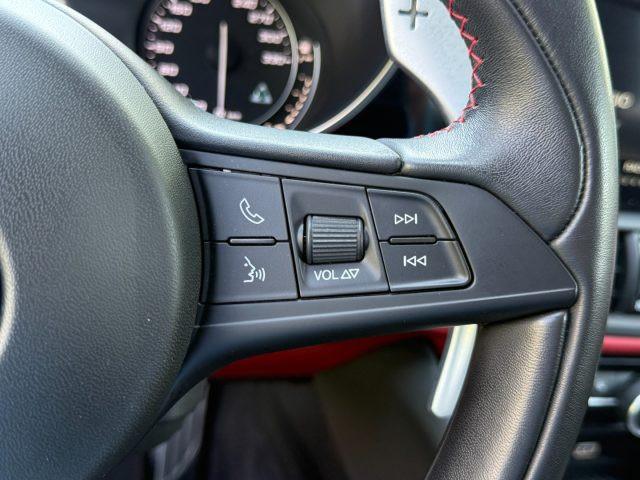 ALFA ROMEO Giulia 2.9 V6 Bi-Turbo AT8 Quadrifoglio