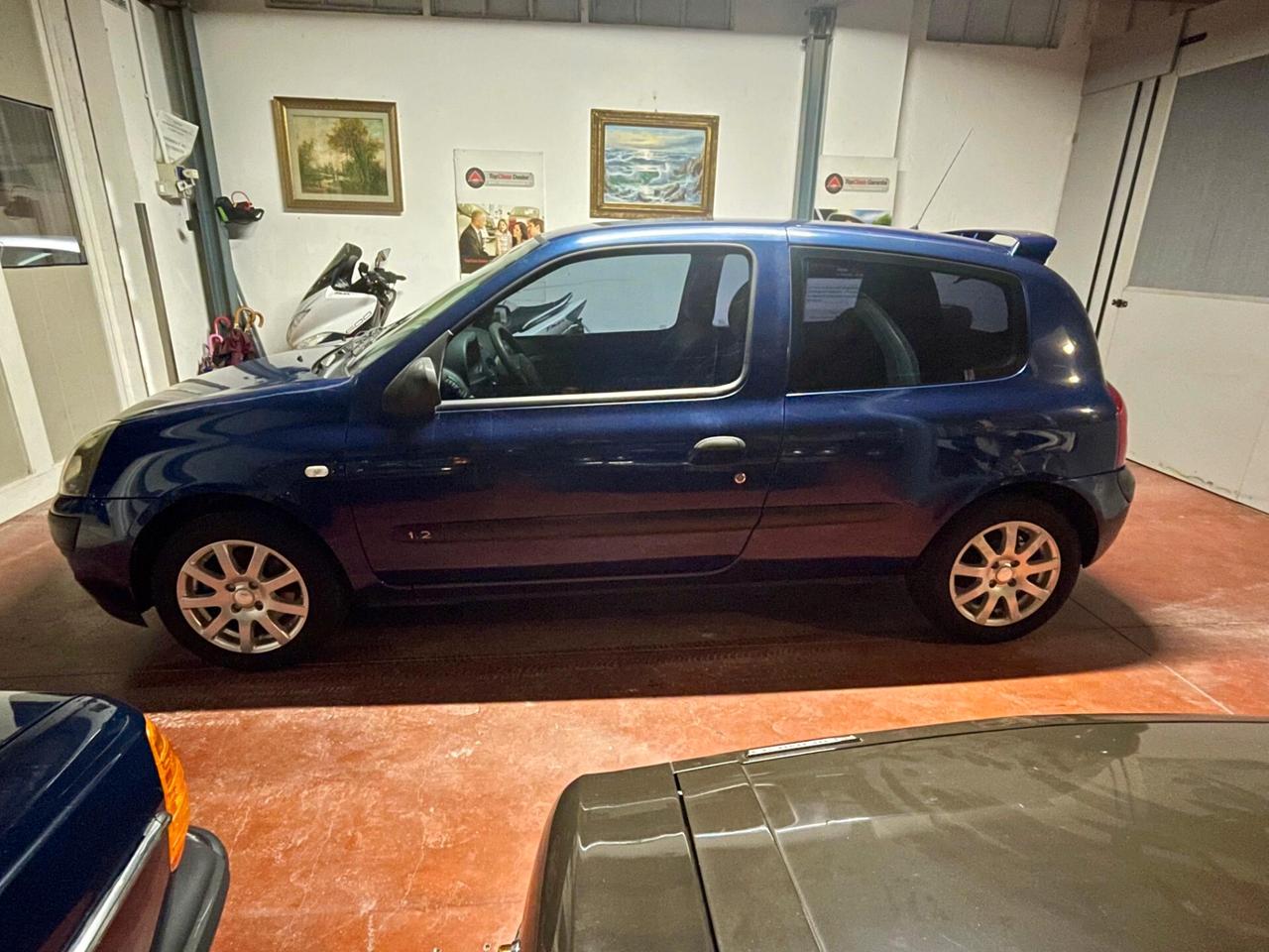 Renault Clio 1.2 cat 3 porte Confort Authentique