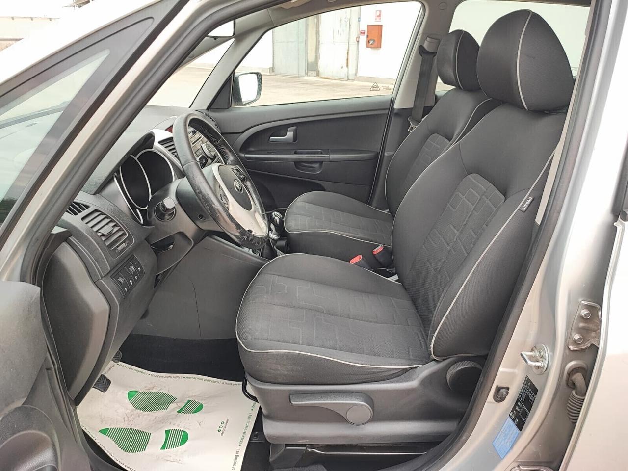 Kia Venga 1.4 GPL easy