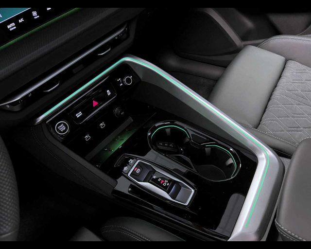 AUDI Q5 2.0 tfsi mhev+ Business 204cv s-tronic