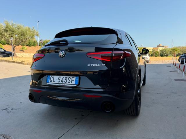 ALFA ROMEO Stelvio 190CV Q4 19'' BLACK+RETROCAMERA+2PDC+PACKBLACK