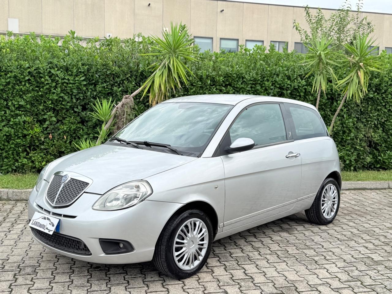 Lancia Ypsilon 1.3 MJT 75 CV 161.000KM !