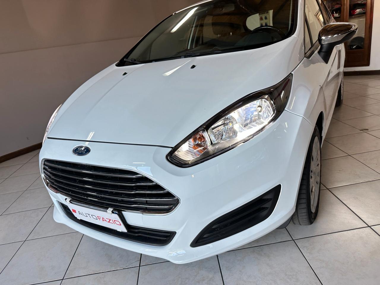 Ford Fiesta 1.5 TDCi 75CV 5 porte Business