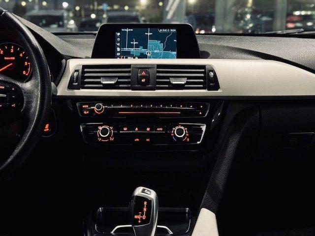 BMW 318 d 150CV Touring Business Advantage aut.