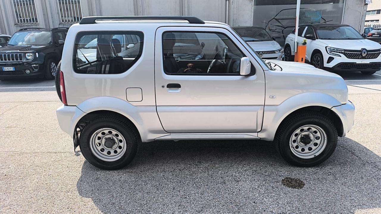 Suzuki Jimny 1.3 4WD