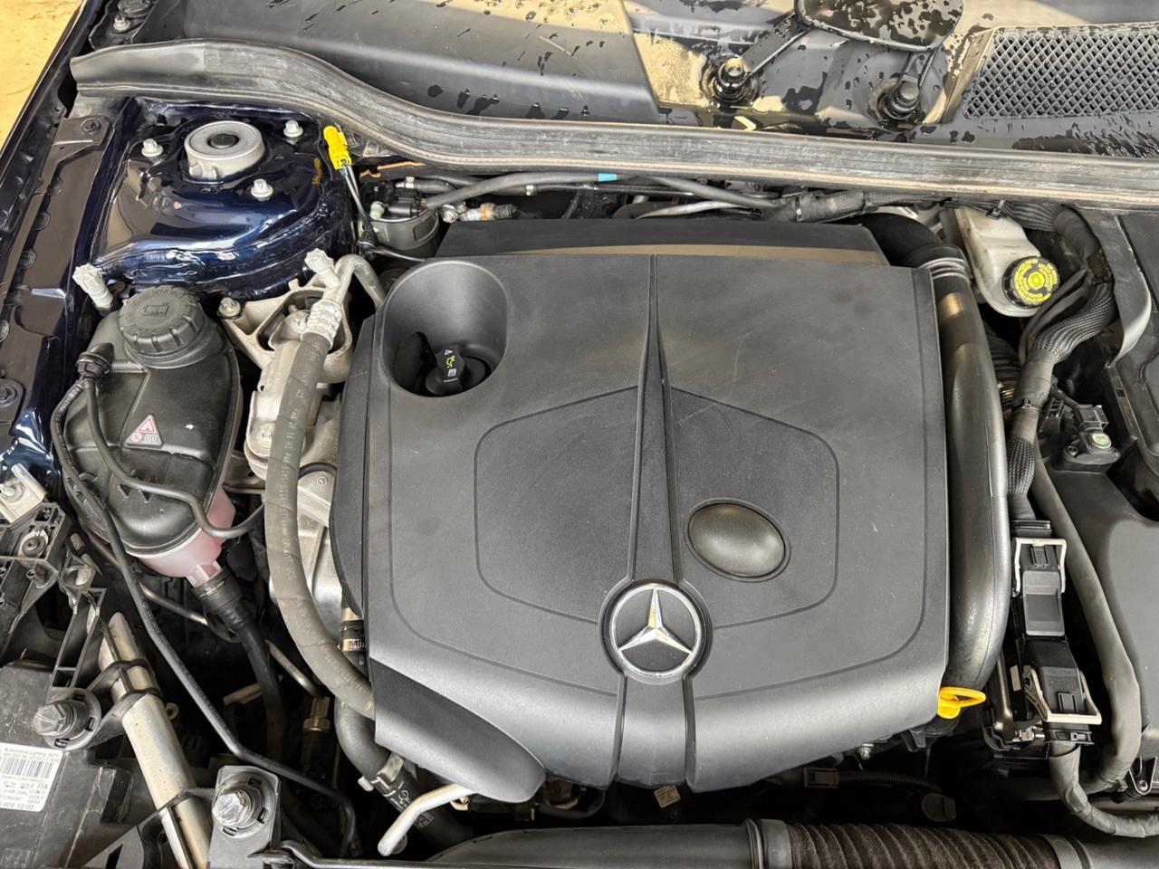 Mercedes-benz GLA 200 d Automatic Sport