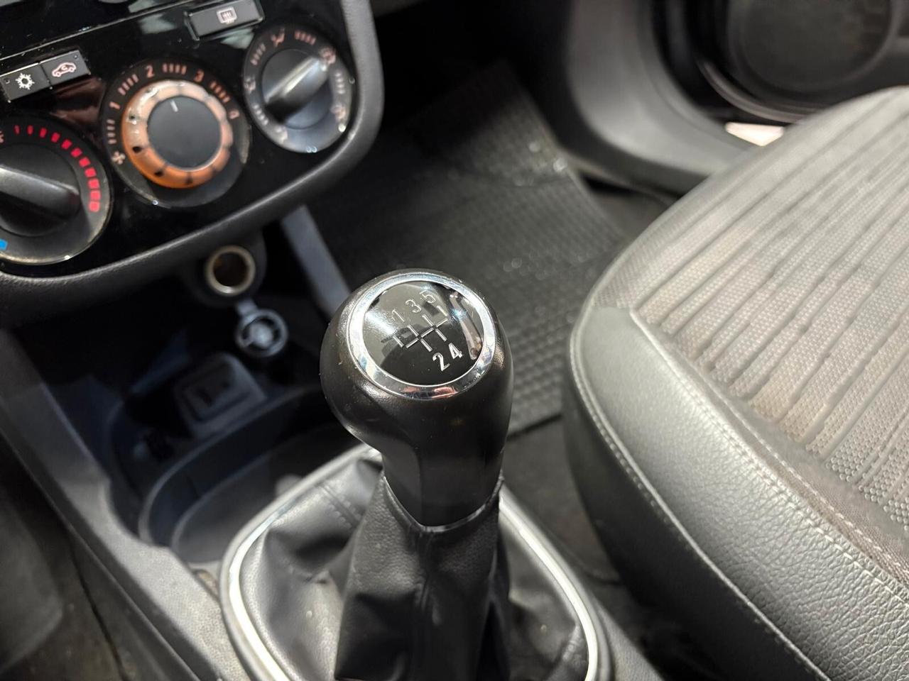 Opel Corsa 1.2 85CV 5 porte GPL-TECH Edition