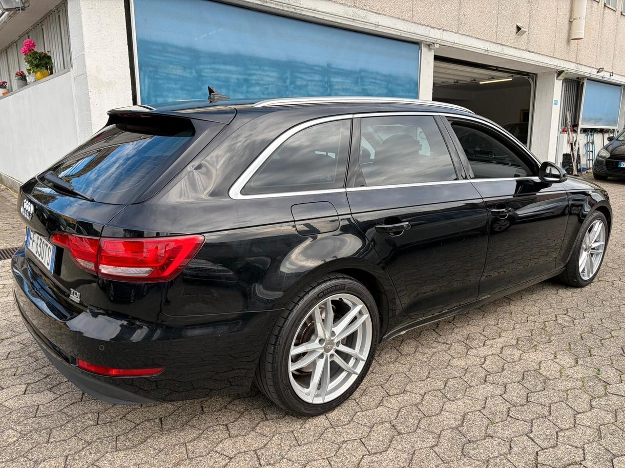 Audi A4 Avant 2.0 TDI 150 CV ultra S tronic Business