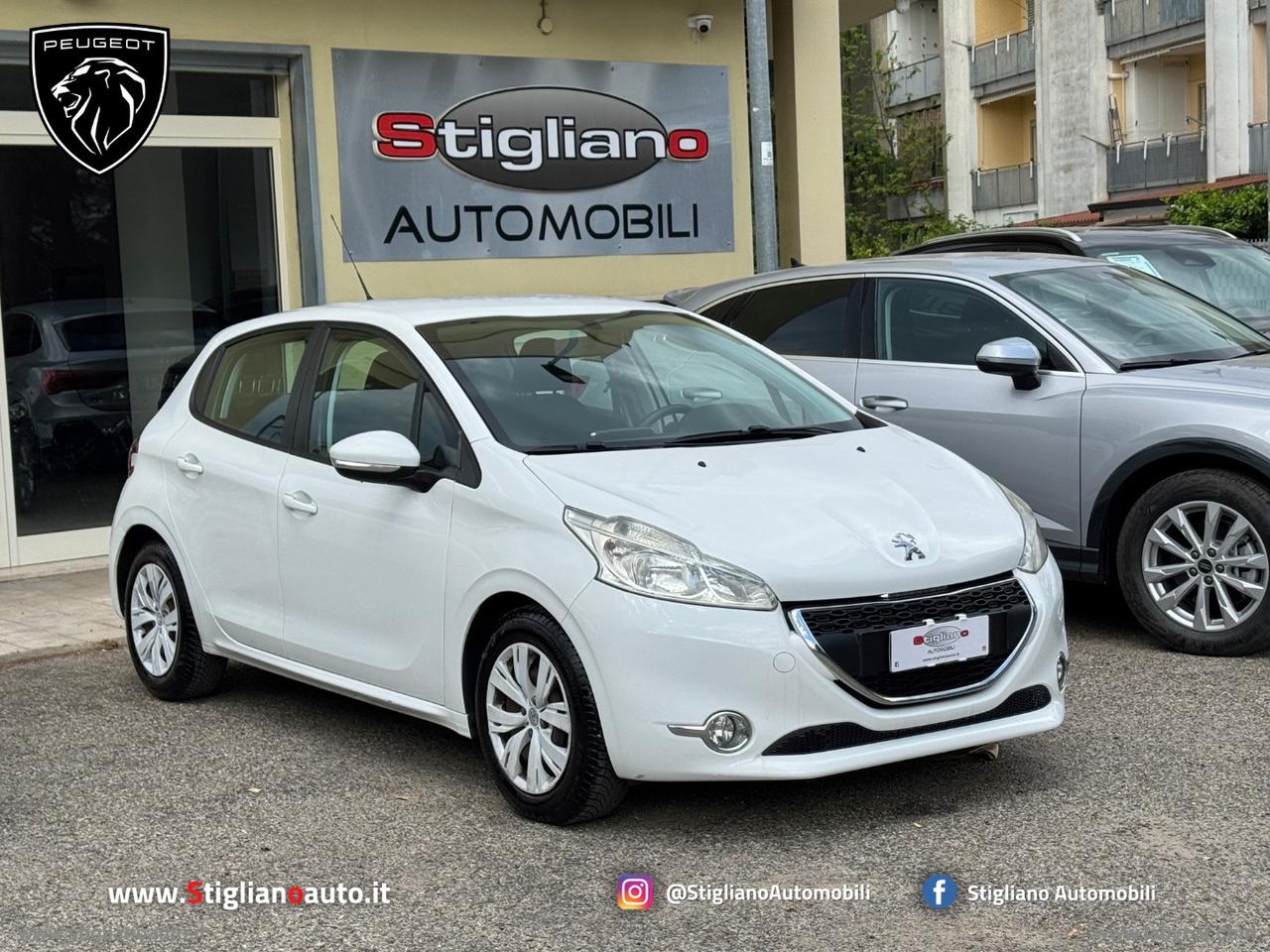 PEUGEOT 208 1.4 HDi 68 CV 5p. Business