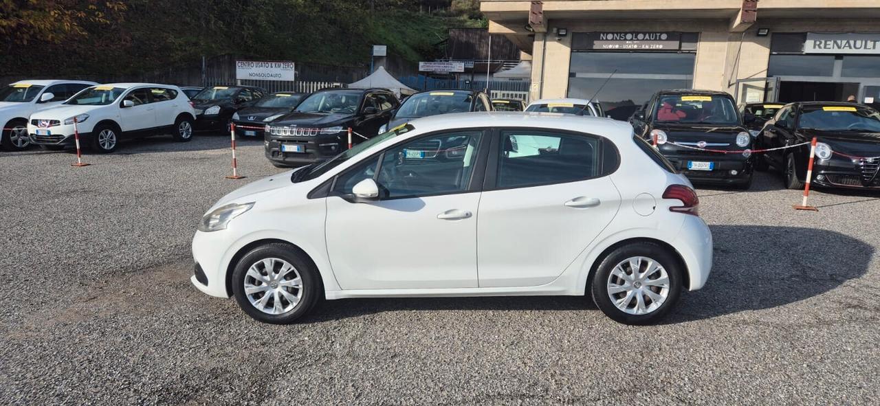 Peugeot 208 PureTech 82 5 porte Active- Km 64.900