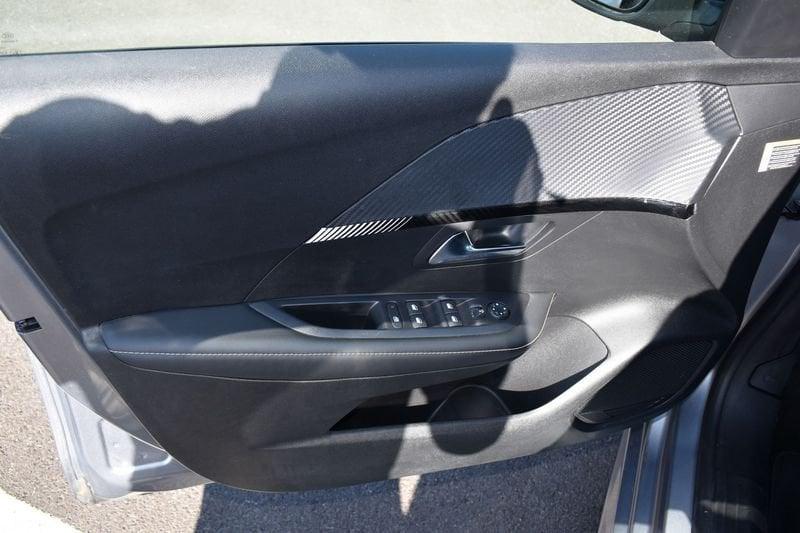Peugeot 208 Allure PureTech 100 S/S