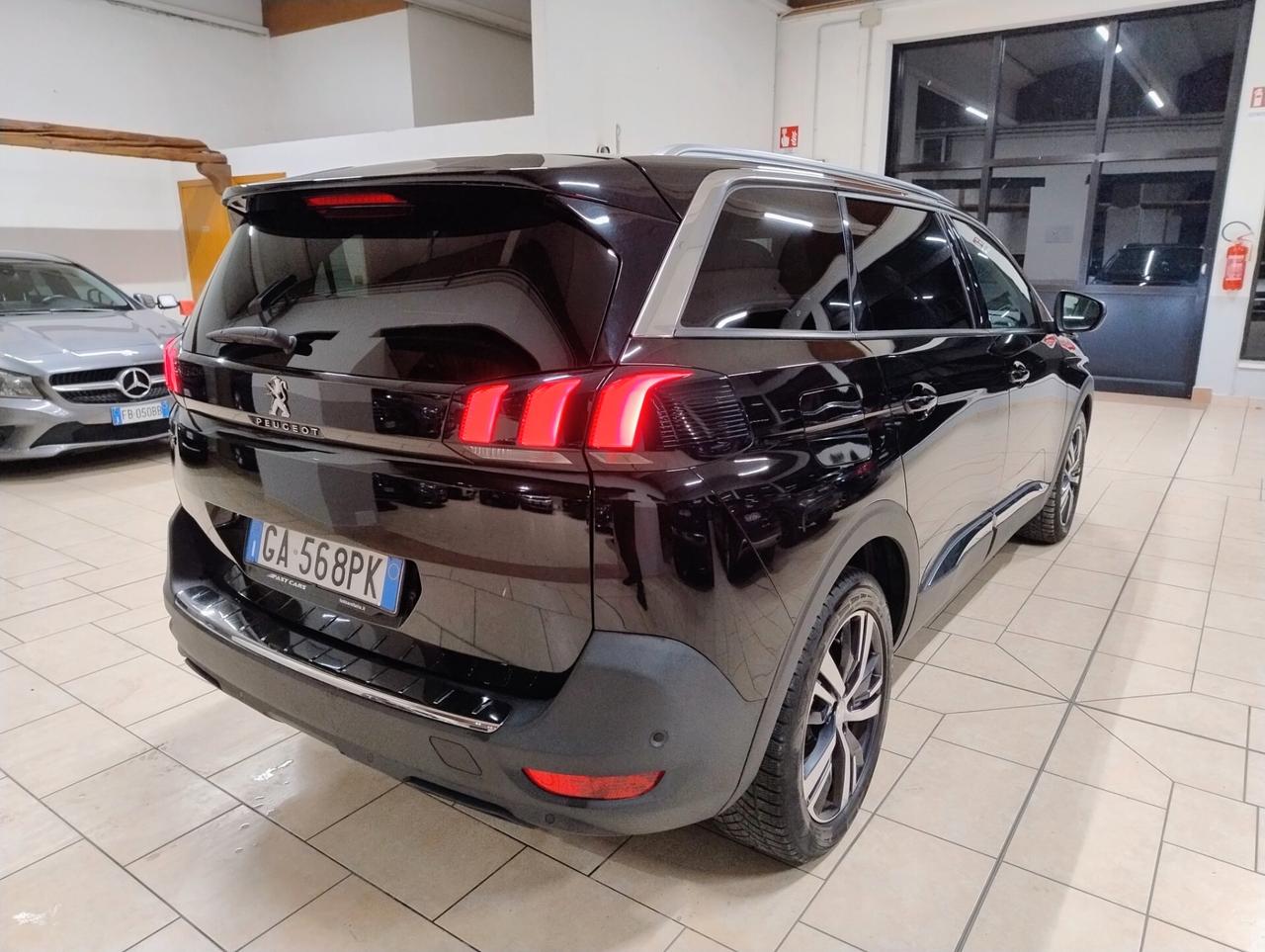 PEUGEOT 5008 HDi 130 Crossway - 2020