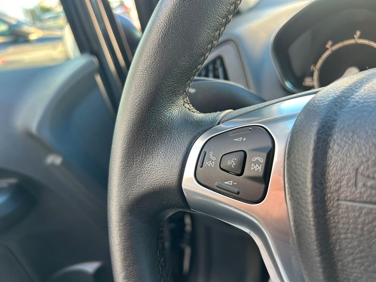 Ford B-Max 1.5 TDCi TITANIUM 5POSTI AUTOCARRO-2014