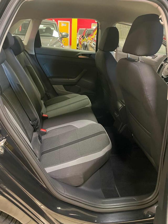 VOLKSWAGEN Polo 1.0 TSI 5p.Highline **ALLESTIMENTO R-LINE**