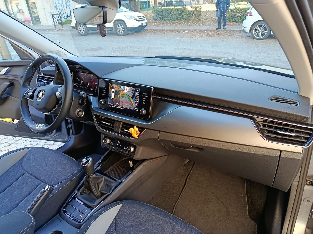 Skoda Kamiq Black Dots 1.0 TSI #8118