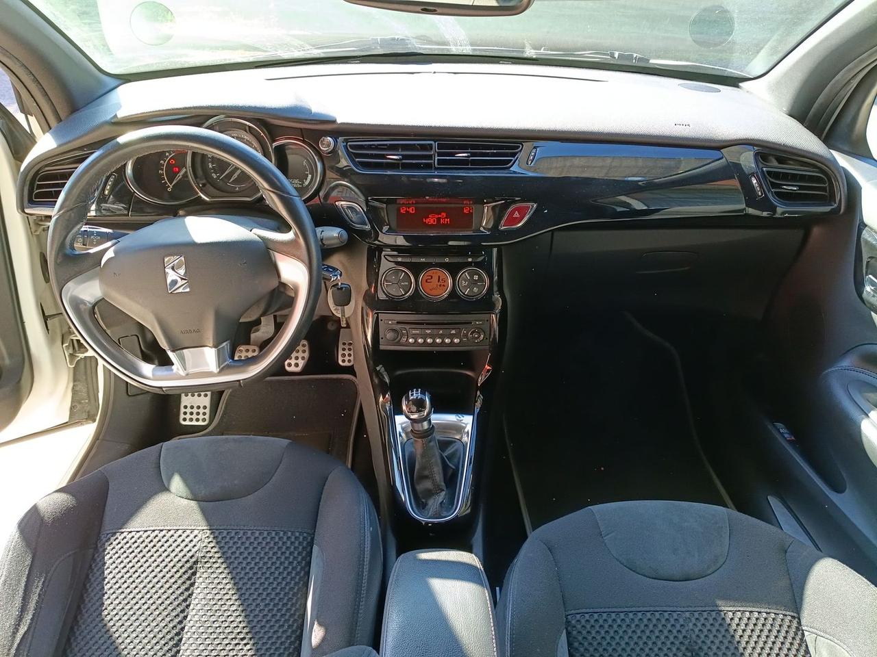 DS DS3 Sport Chic 1.6 Blue HDi 100 #9596