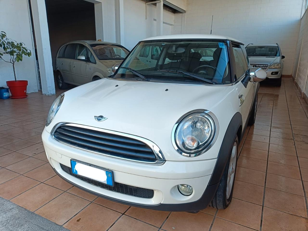 Mini Mini 1.4 Ray, adatta anche a neopatentati.