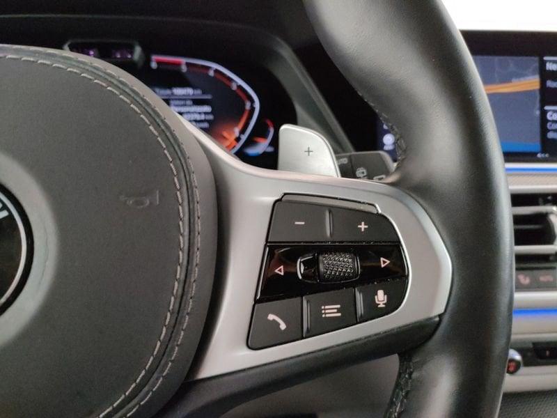 BMW X5 xdrive40d mhev 48V Msport auto