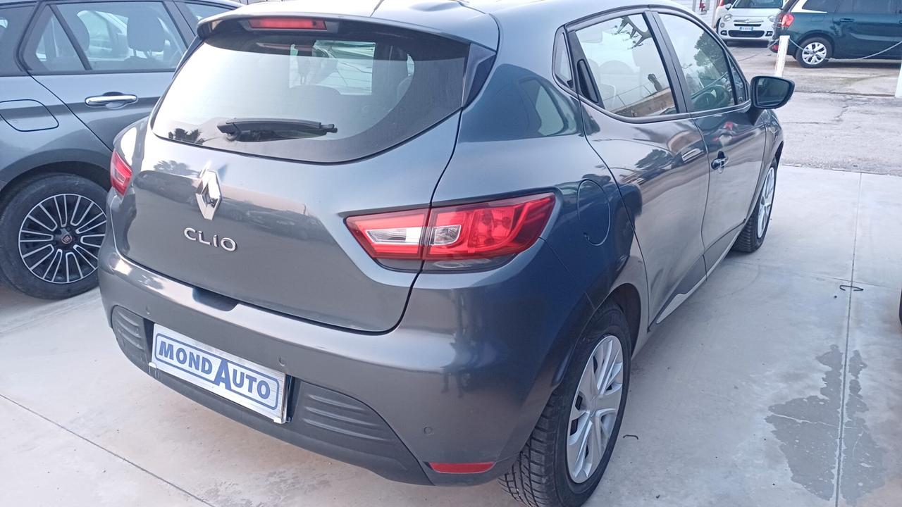 Renault Clio TCe 12V 90 CV 5 porte Business 2019