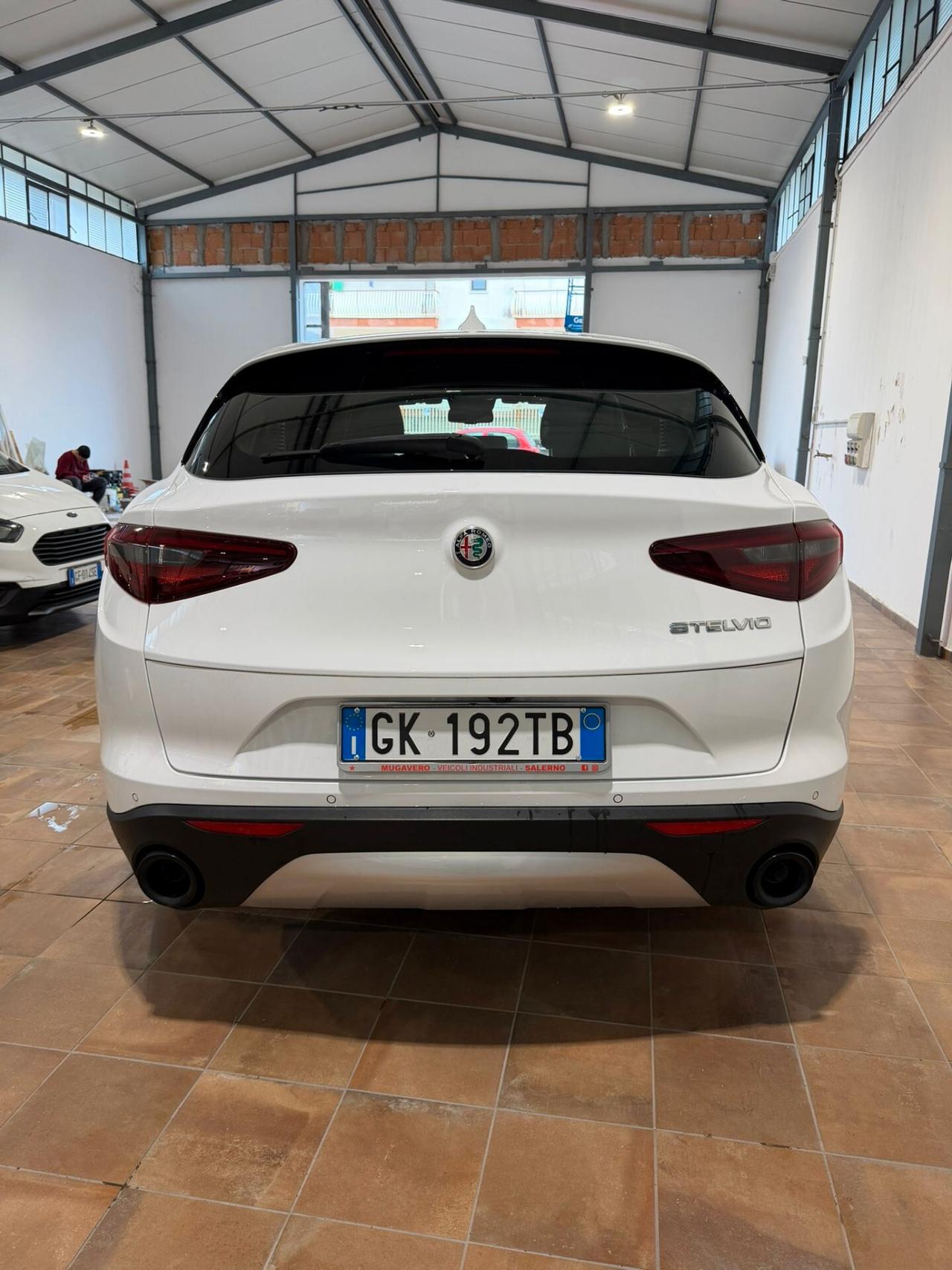 ALFA ROMEO STELVIO 2.2 160cv AUTOCARRO N1