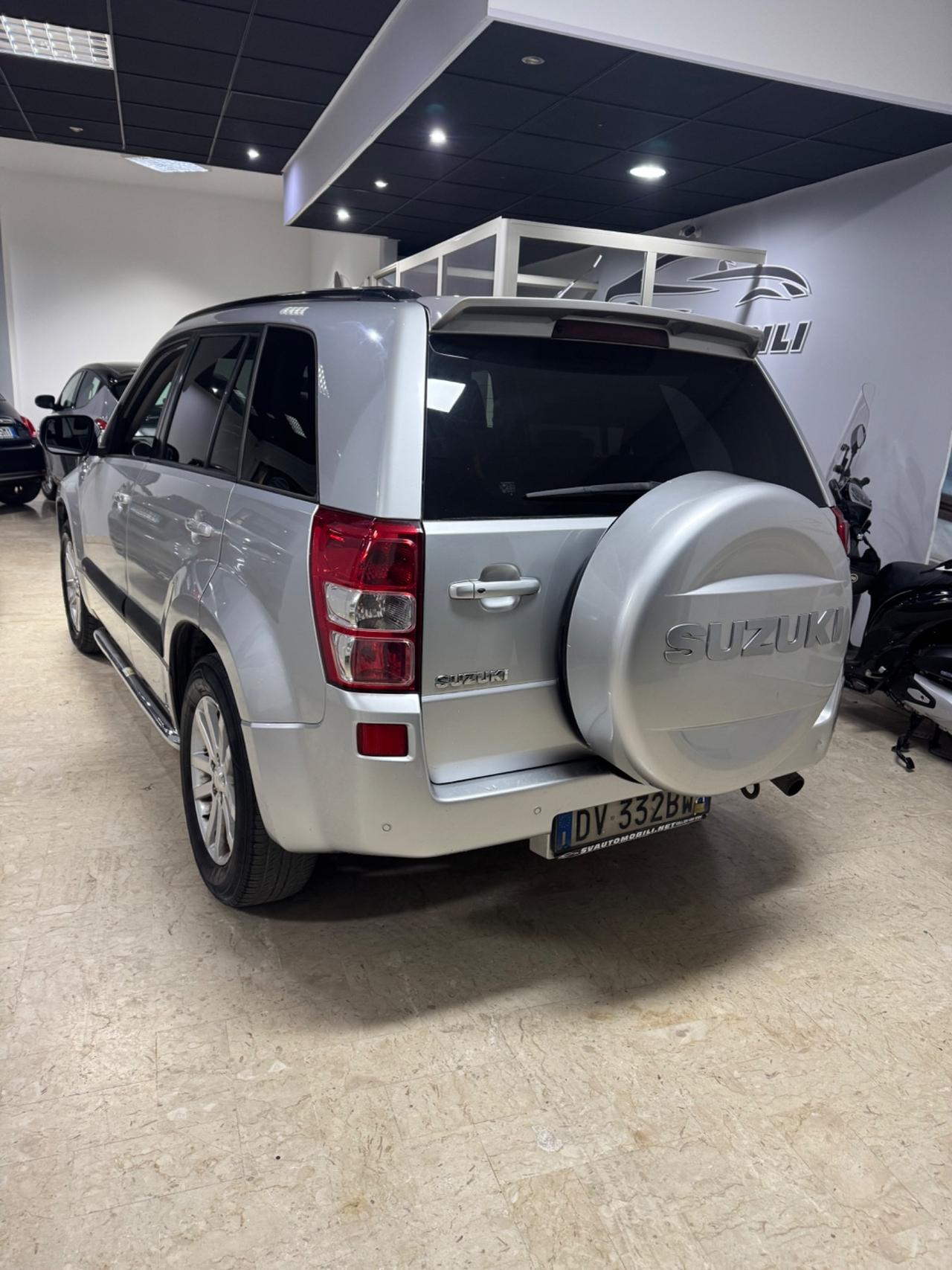 Suzuki Grand Vitara 1.9 DDiS 5 porte