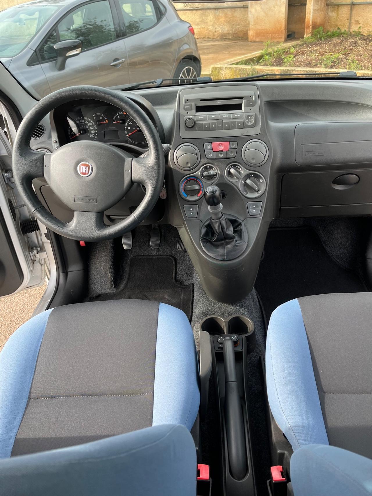 Fiat Panda 1.3 MJT 16V DPF 4x4 Climbing