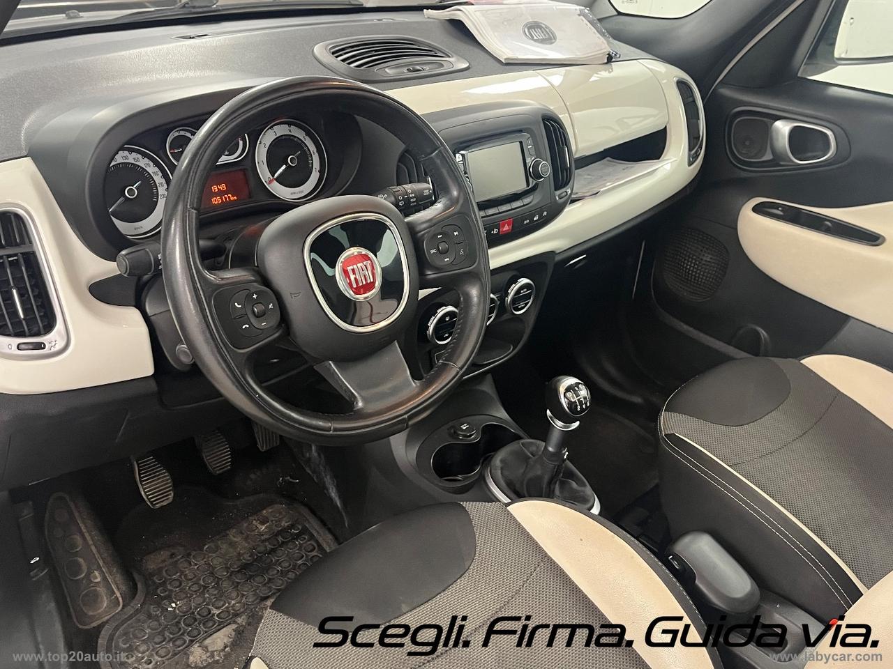 FIAT 500L 1.6 MJT 105 CV Trekking|TETTO APRIBILE PANORAMICO