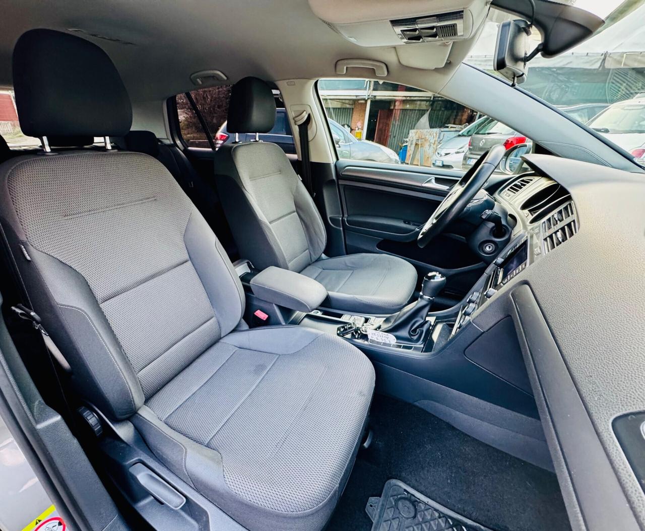 Volkswagen Golf 1.6 TDI 5p. Trendline BlueMotion