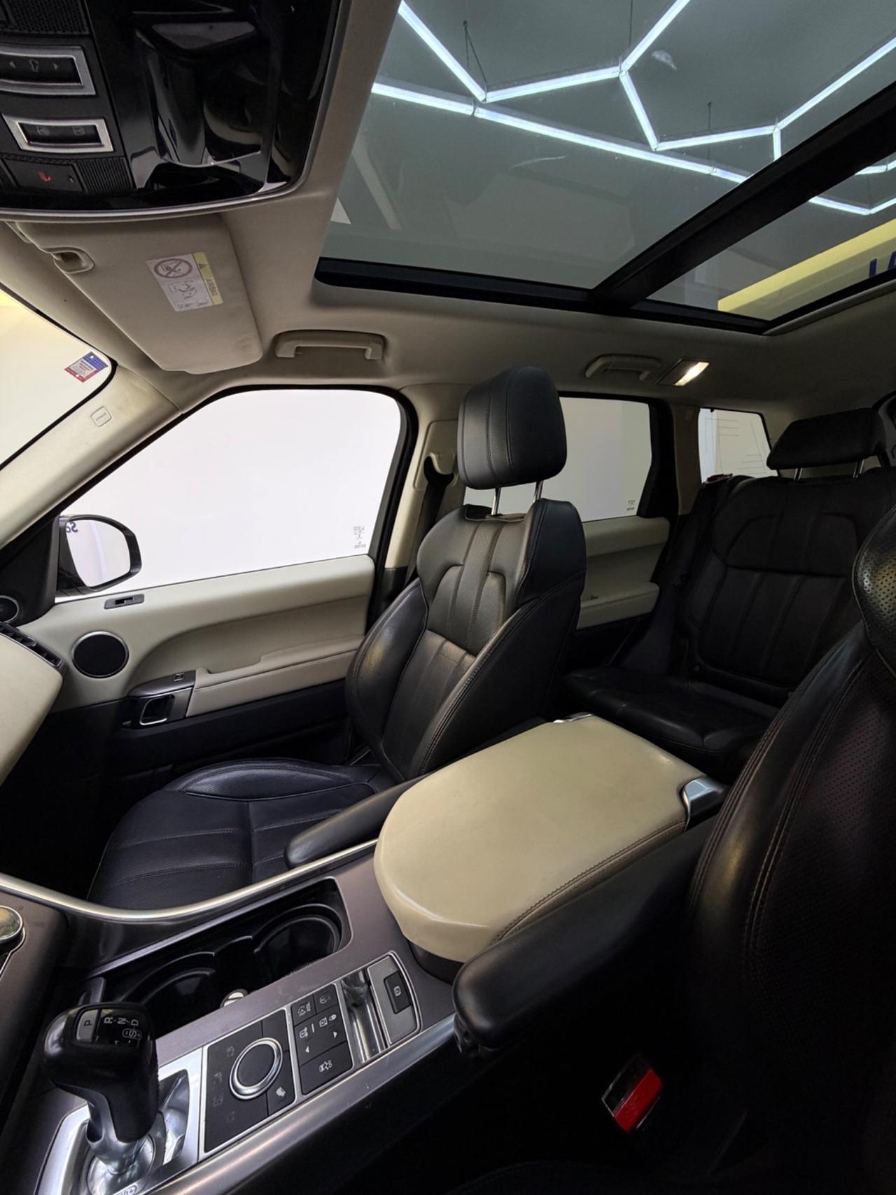 Land Rover Range Sport 3.0 TDV6 HSE Dynamic