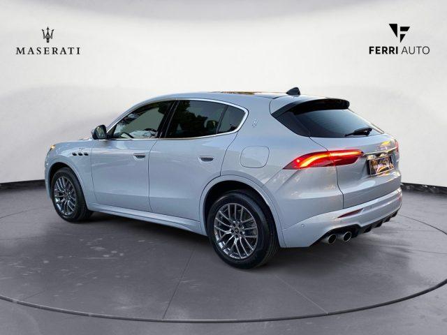MASERATI Grecale MHEV 300 CV AWD GT