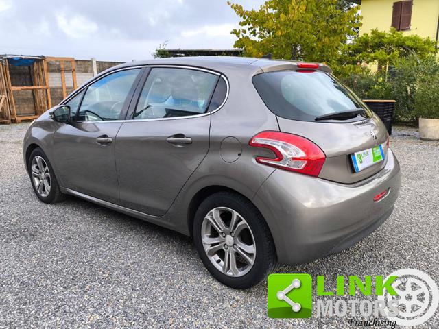 PEUGEOT 208 1.2 puretech vti 5p. Allure