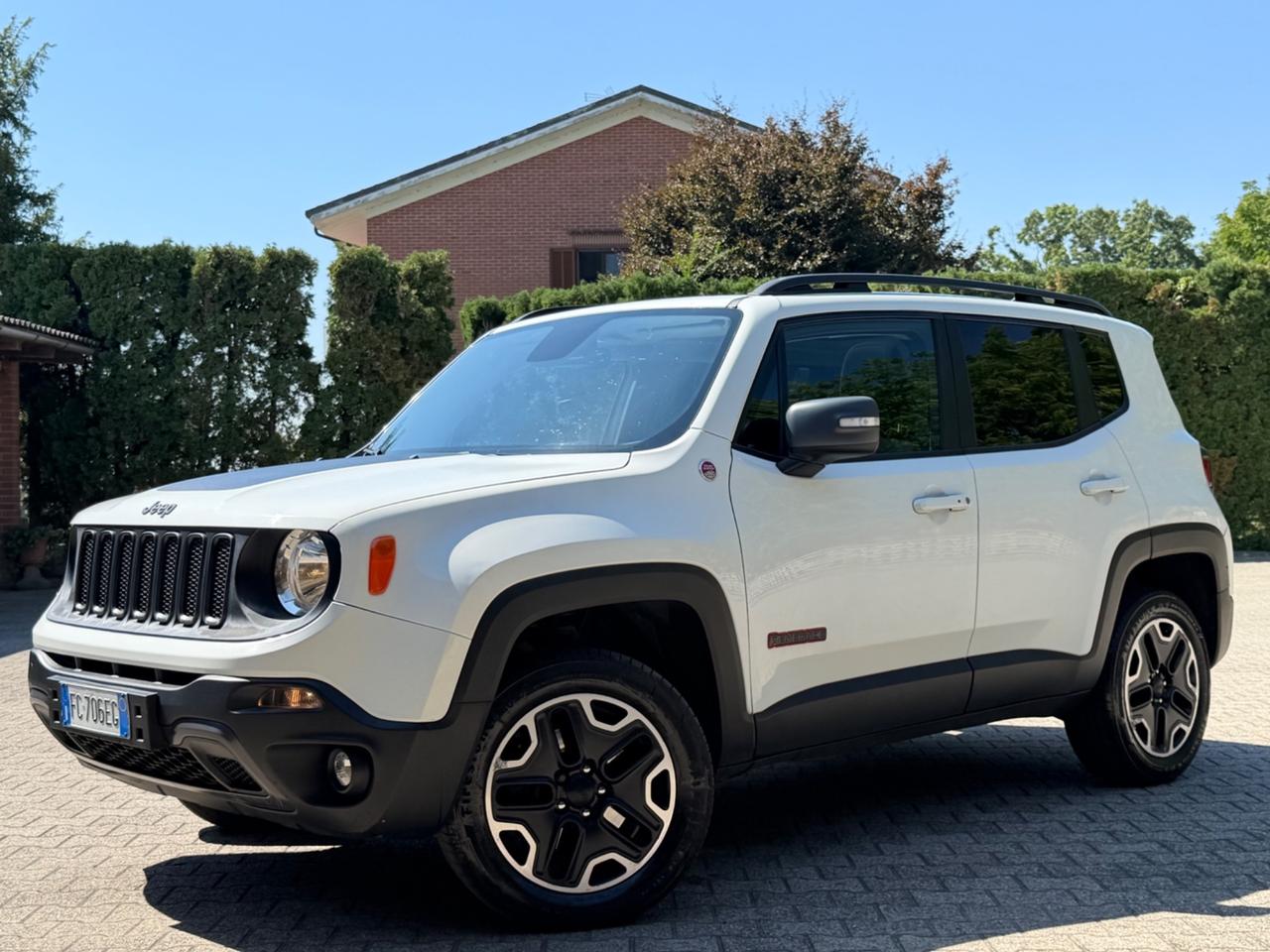 Jeep Renegade 2.0 Mjt 170CV 4WD Active Drive Low Trailhawk