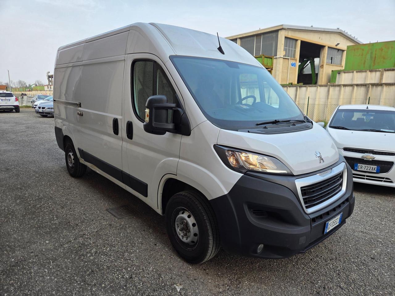 PEUGEOT Boxer 335 2.2 bluehdi 140cv S&S L2H2 + IVA