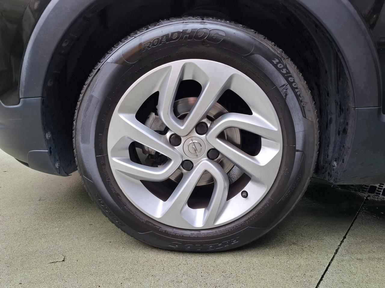 Opel Crossland X 1.2cc Advance