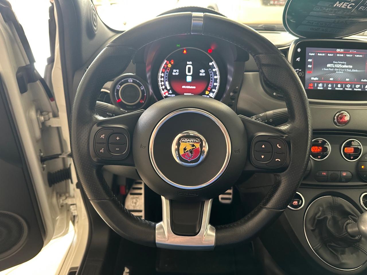 Abarth 595 1.4 Turbo T-Jet 165 CV Turismo