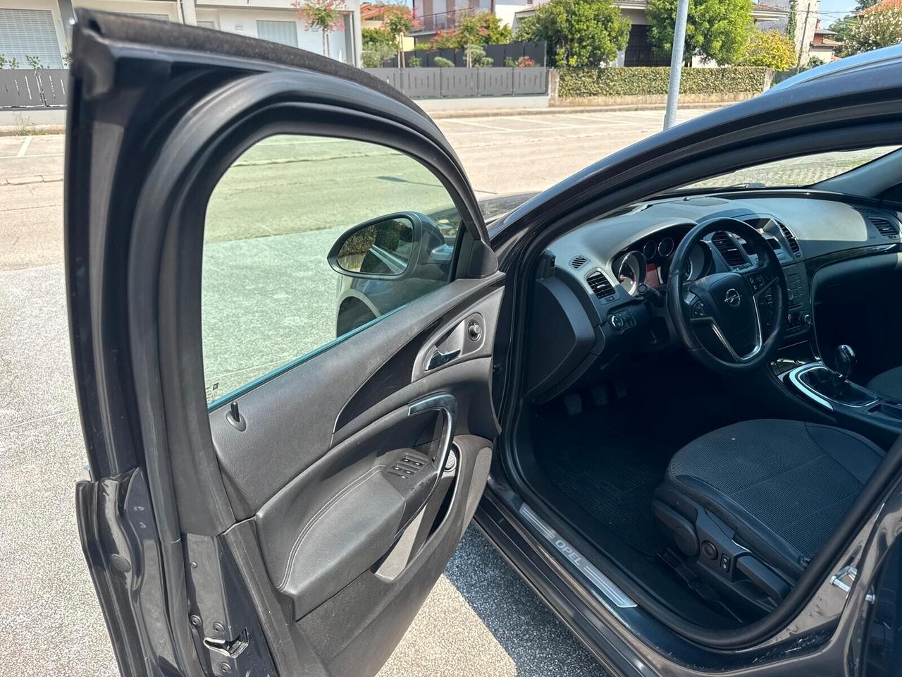 Opel Insignia 2.0 CDTI Sports Tourer Cosmo