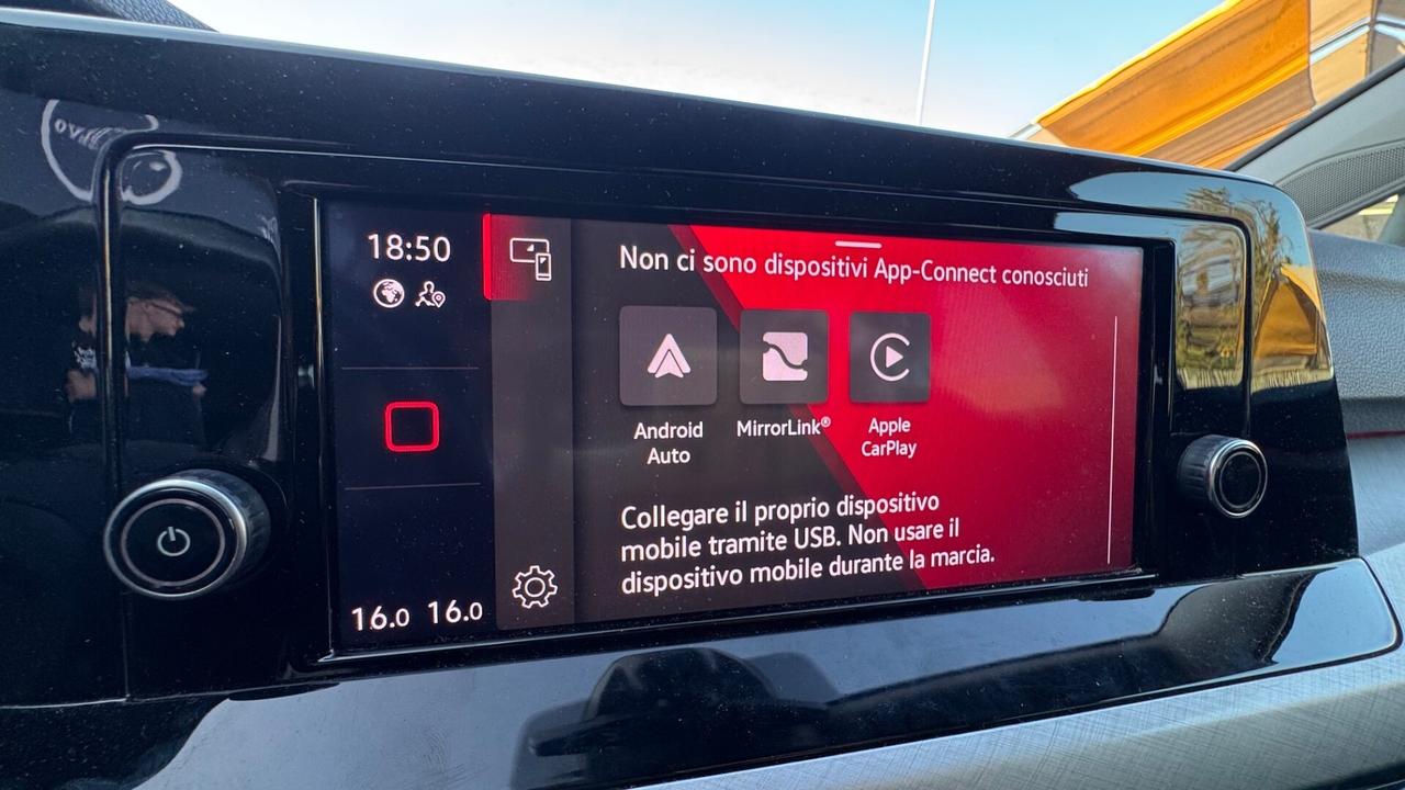Volkswagen Golf 2.0 TDI 115 CV SCR Life neopatentati