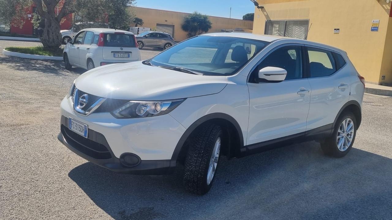 Nissan Qashqai 1.5 dCi Visia