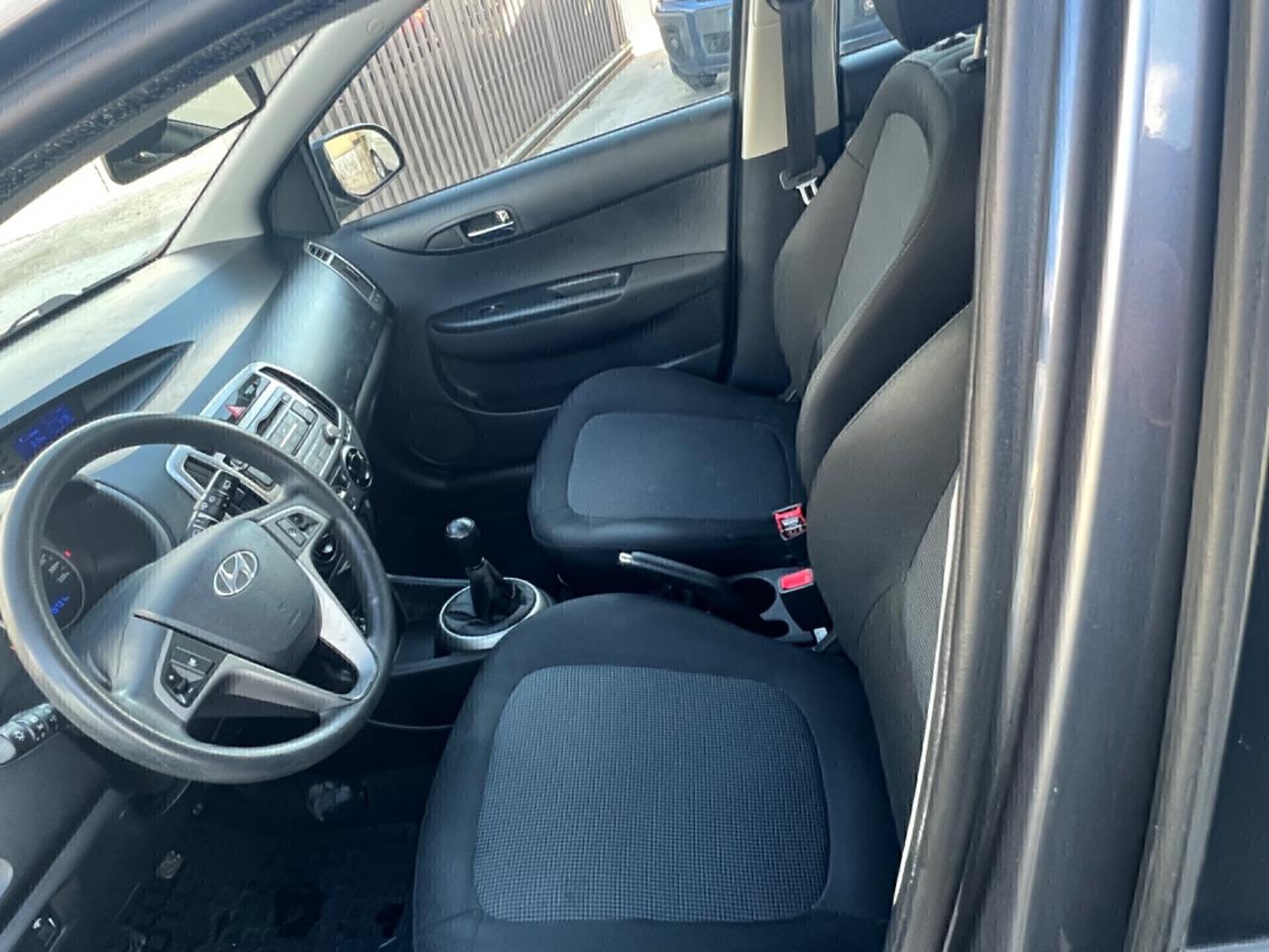 Hyundai i20 1.2 5p. Gpl