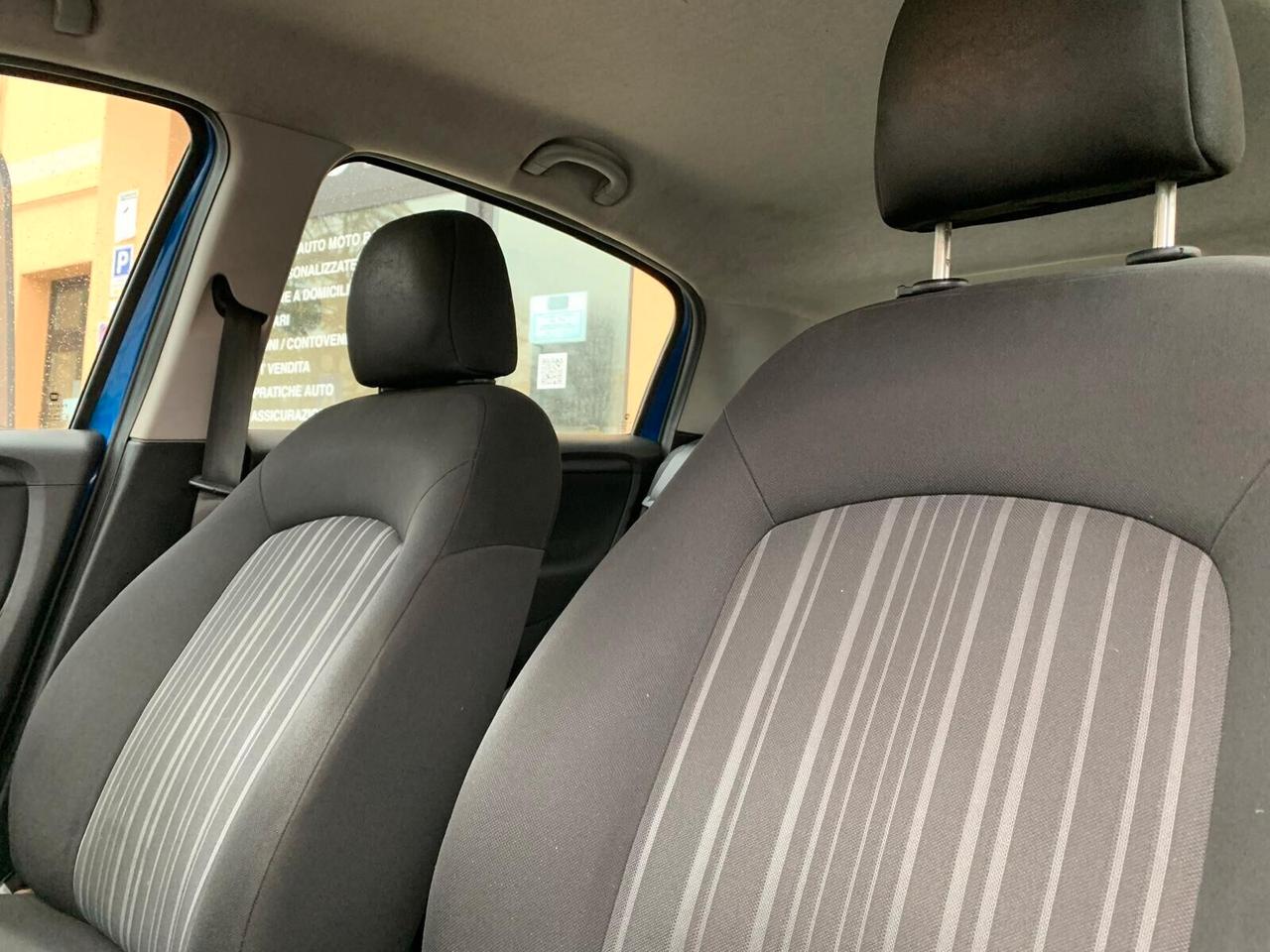 Fiat Punto Evo 1.4 benz. 5p Dynamic NEOPATENTATI