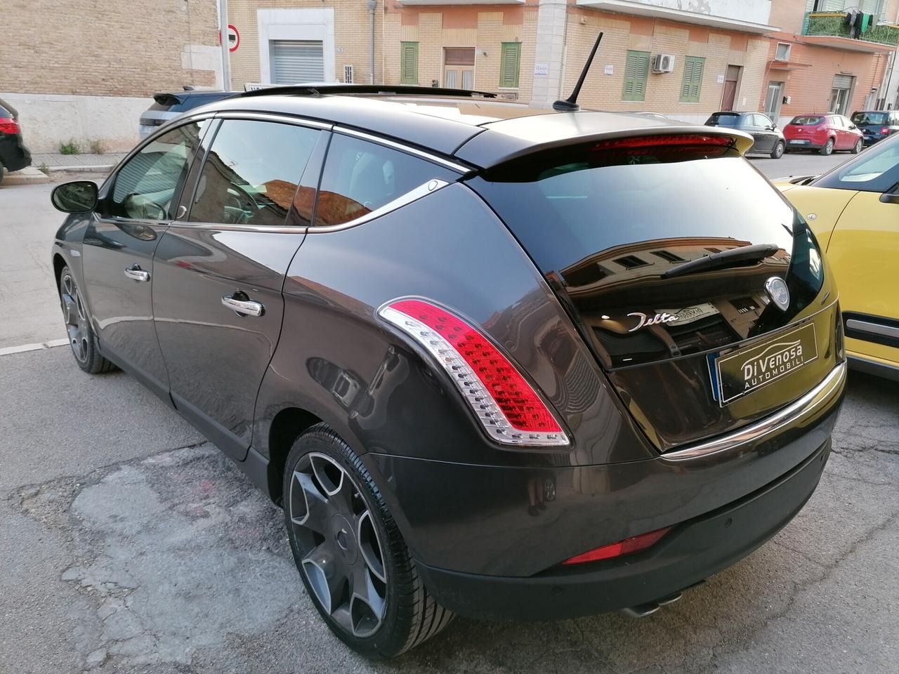 Lancia Delta 1.9 MJT Twinturbo DPF Platino