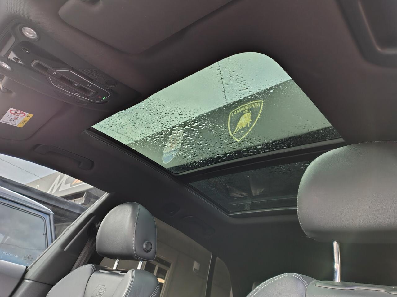 Audi Q8 55 TFSI e quattro tiptronic Sport