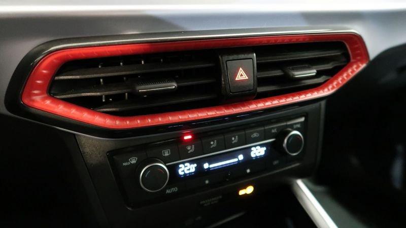 SEAT Arona 1.0 Eco TSI 70kW FR #CARPLAY#SENSORI PARK#