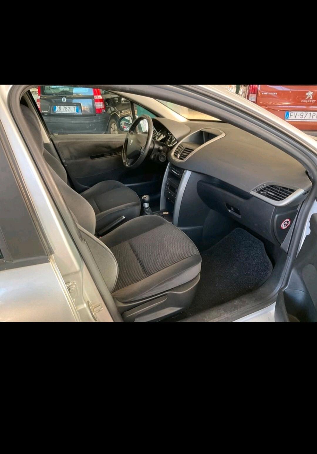 Peugeot 207 1.4 HDi 70CV 5p. 2008