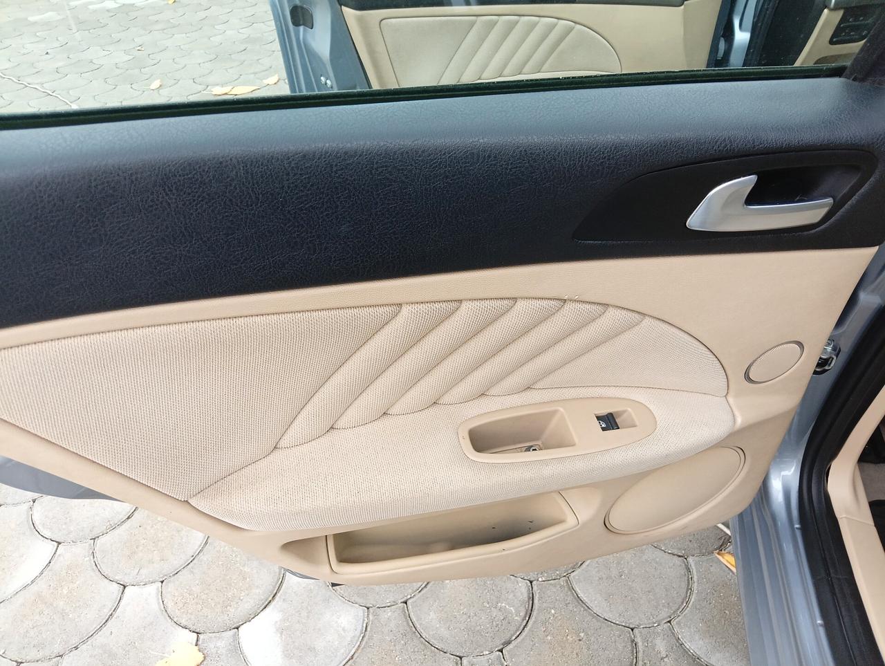 Alfa Romeo 159 1.9 JTDm Sportwagon Eco Progression