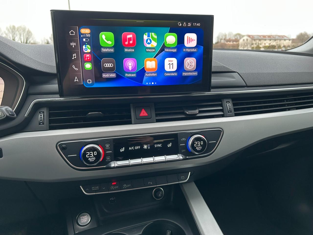 AUDI A4 Avant 30 2.0TDI 136CV S-Tronic Business Mhev